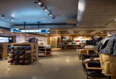 Polished Concrete Floor Reveals Natural Beauty at American Eagle Outfitters